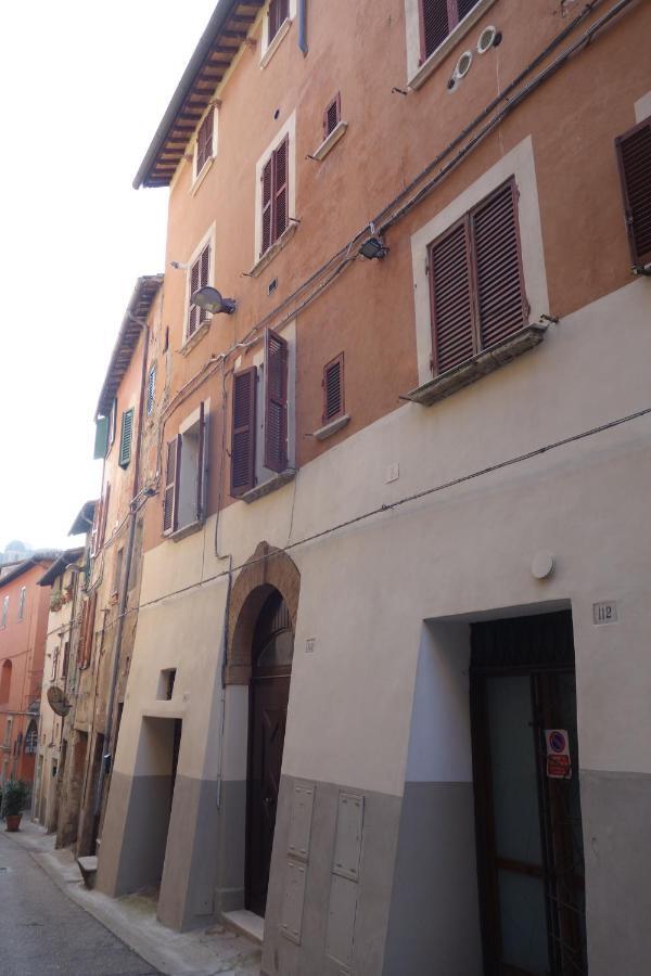 Central- Views - Air Conditioning - Easy Parking -Self Check In Perugia Dış mekan fotoğraf